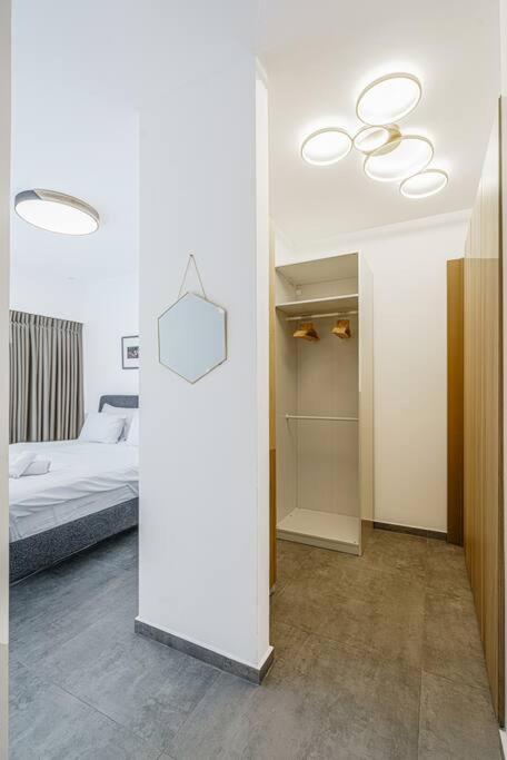 New 2br In Kompert By Apartment *