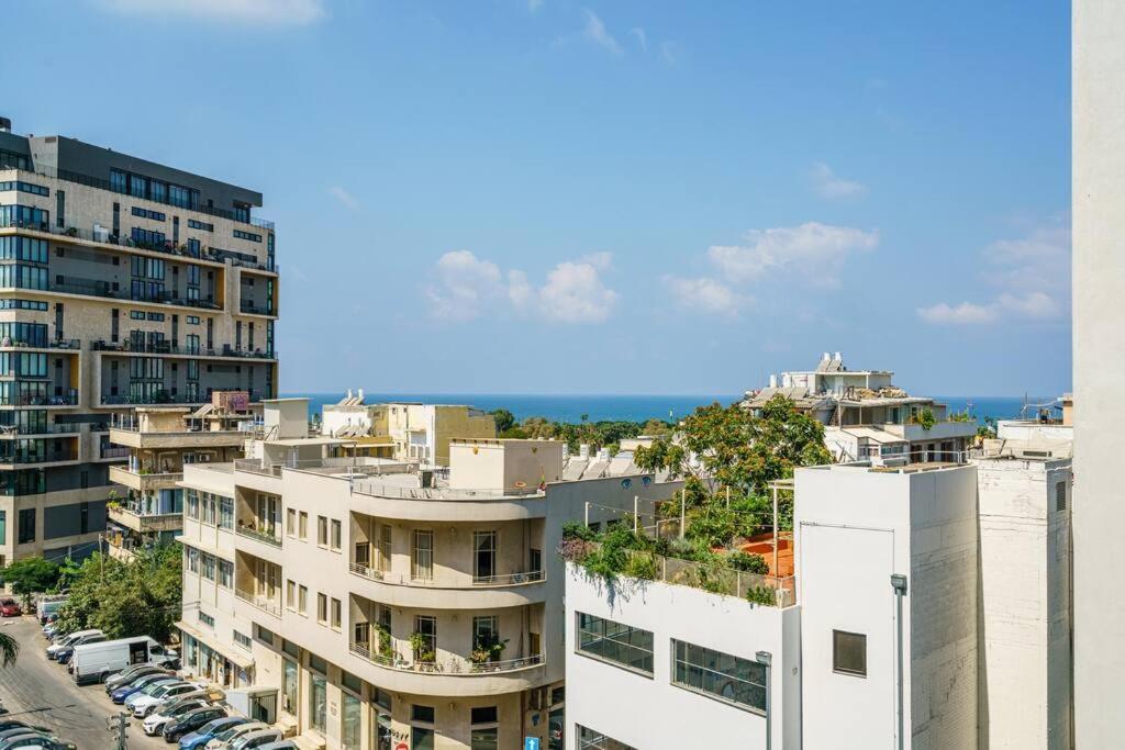 New 2br In Kompert By