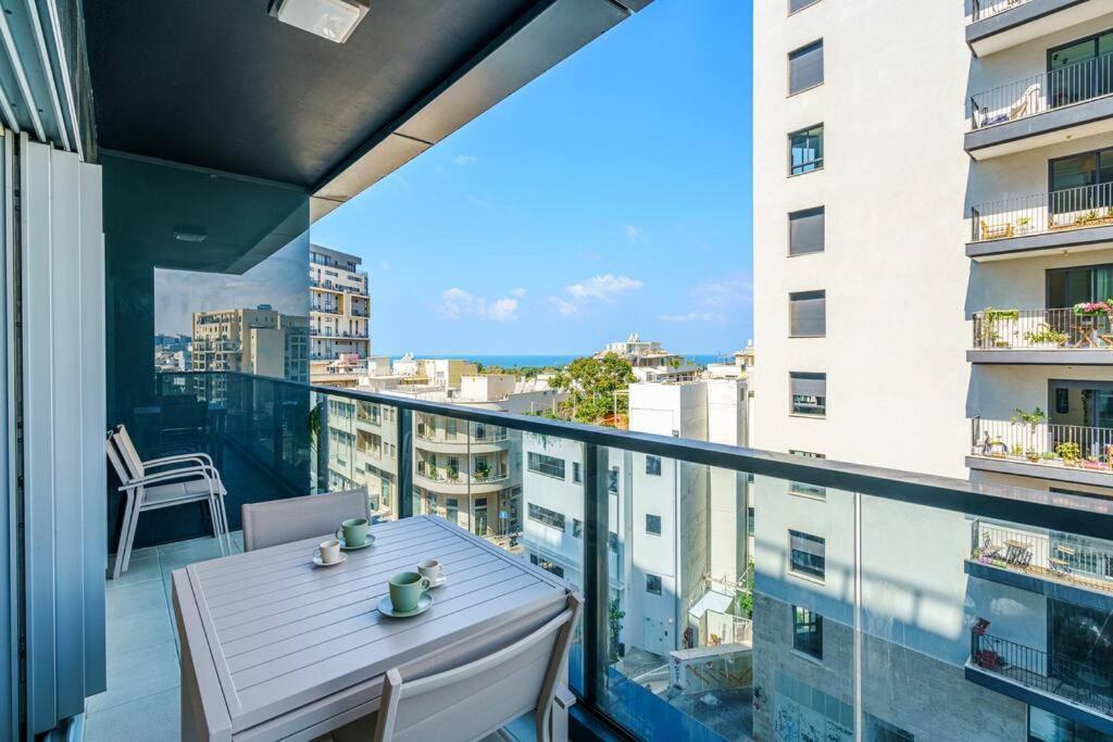 New 2br In Kompert By Apartment Tel Aviv